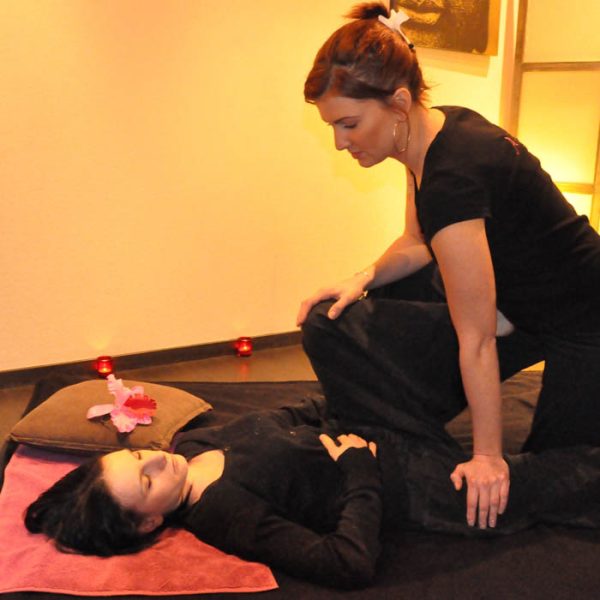 Massage Thaïlandais Nouad Bo-Rarn 1h ou 1h 30 solo ou duo